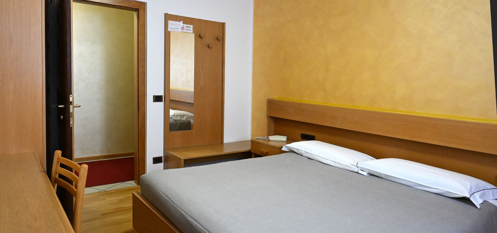 Garnì Castel Ferari - Bed and Breakfast Val di non camere (15).jpg