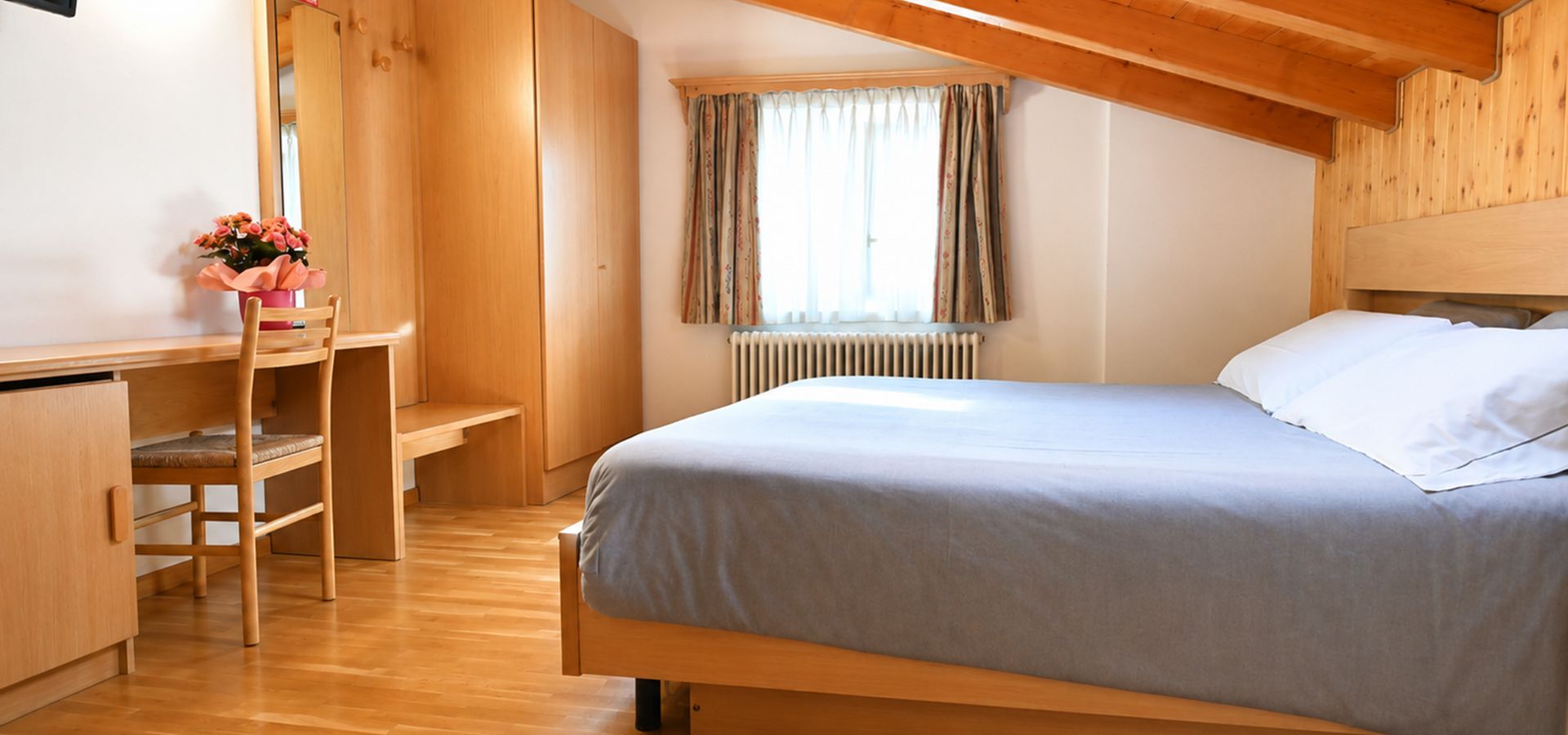 Garnì Castel Ferari - Bed and Breakfast Val di non camere (4).jpg